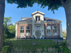 Villa free standing 25 min Amsterdam 10 min beach